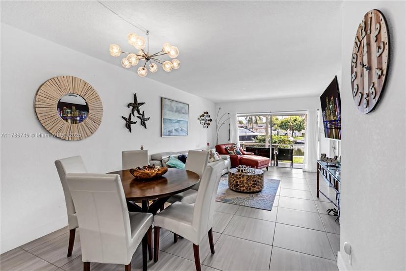 Picture of 455 Paradise Isle Blvd # 106, Hallandale Beach FL 33009