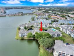 Picture of 1670 NE 191St St # 3, Miami, FL 33179