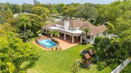 Picture of 6821 SW 104Th St, Pinecrest, FL 33156