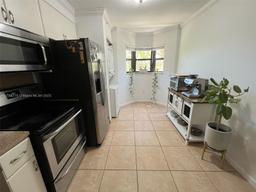 Picture of 22701 SW 88Th Pl # 9, Cutler Bay, FL 33190