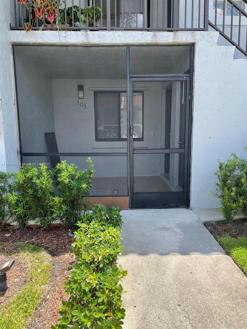 Picture of 16501 Blatt Blvd # 103, Weston FL 33326
