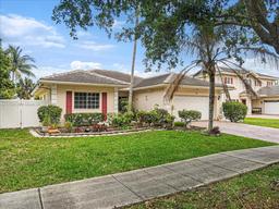 Picture of 300 NW 17Th Ave, Pompano Beach, FL 33069