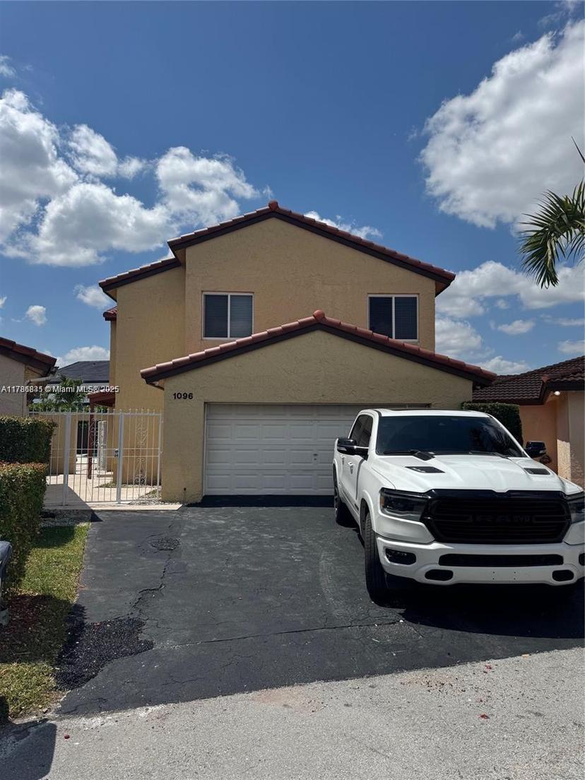 Picture of 1096 SW 134Th Ct, Miami FL 33184