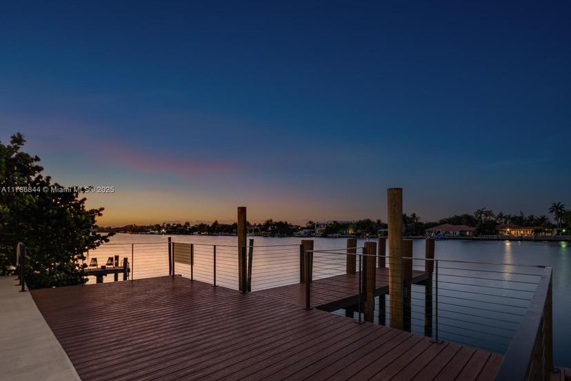 Picture of 701 86Th St, Miami Beach FL 33141