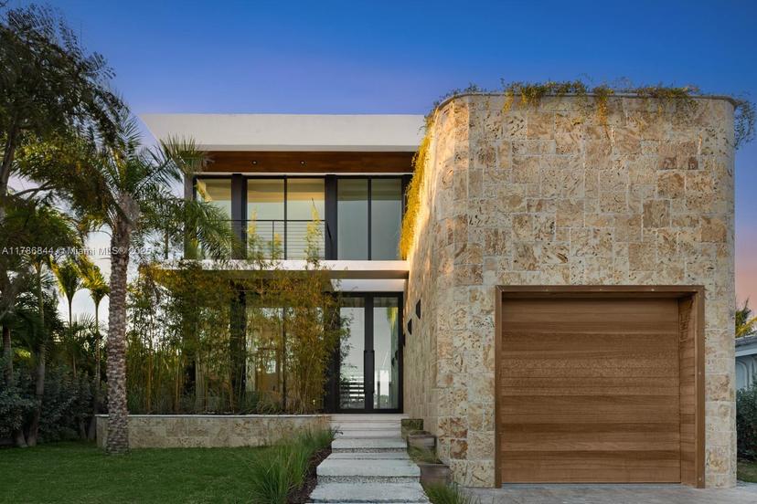 Picture of 701 86Th St, Miami Beach FL 33141