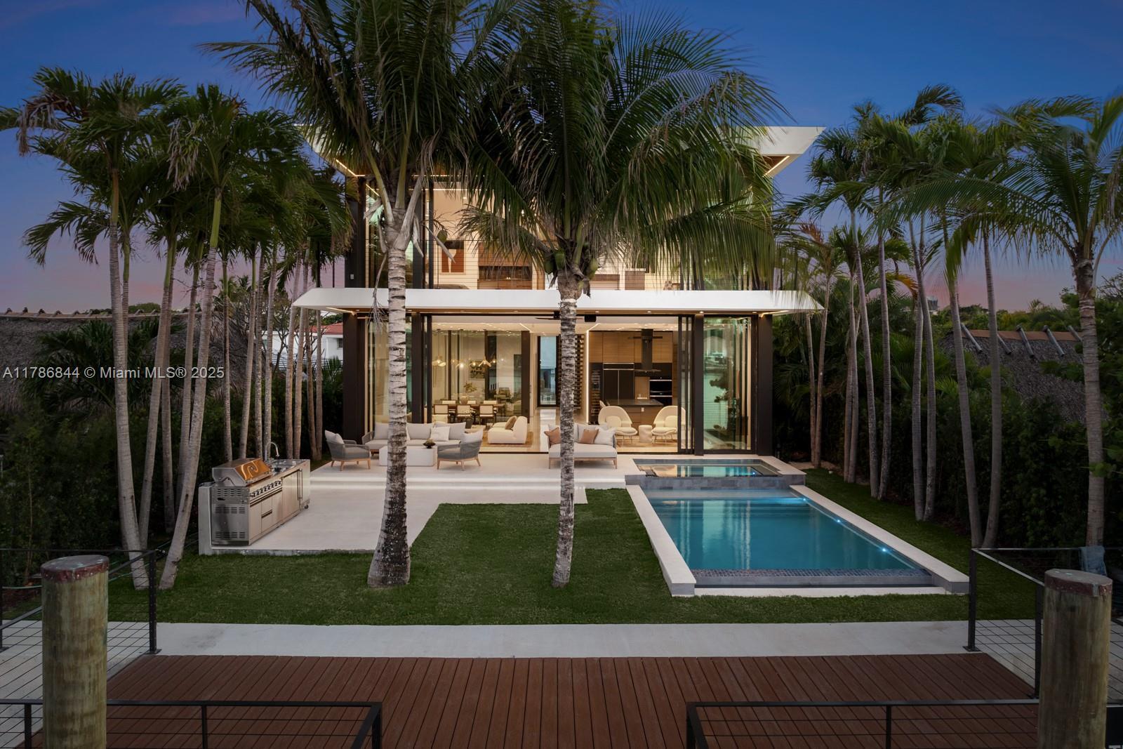 Picture of 701 86Th St, Miami Beach, FL 33141