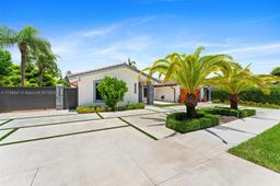 Picture of 10320 SW 132Nd Ave, Miami, FL 33186