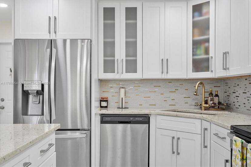 Picture of 5001 Riverside Dr # 303, Coral Springs FL 33067