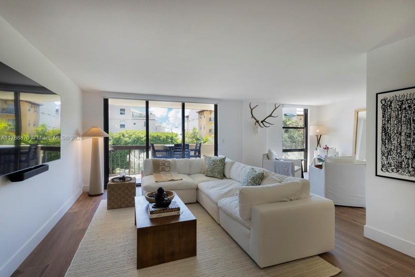 Picture of 600 Biltmore Way # 308, Coral Gables FL 33134