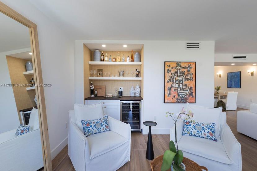 Picture of 600 Biltmore Way # 308, Coral Gables FL 33134