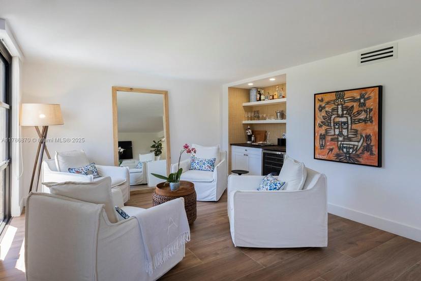Picture of 600 Biltmore Way # 308, Coral Gables FL 33134