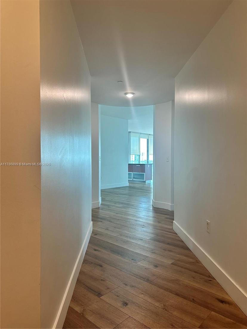 Picture of 3131 NE 188Th St # 902, Aventura FL 33180