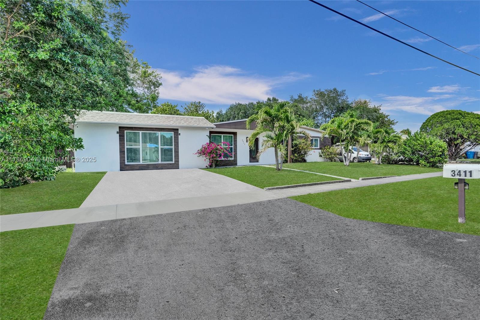 Picture of 3411 SW 36Th St, West Park, FL 33023
