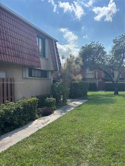Picture of 8353 Trent Ct # A, Boca Raton, FL 33433