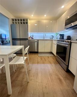 Picture of 575 Crandon Blvd # 707, Key Biscayne, FL 33149