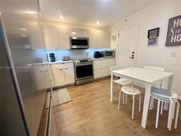 Picture of 575 Crandon Blvd # 707, Key Biscayne, FL 33149