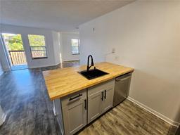 Picture of 4221 W Mcnab Rd # 22, Pompano Beach, FL 33069