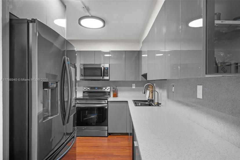 Picture of 17800 Atlantic Blvd # 402, Sunny Isles Beach FL 33160