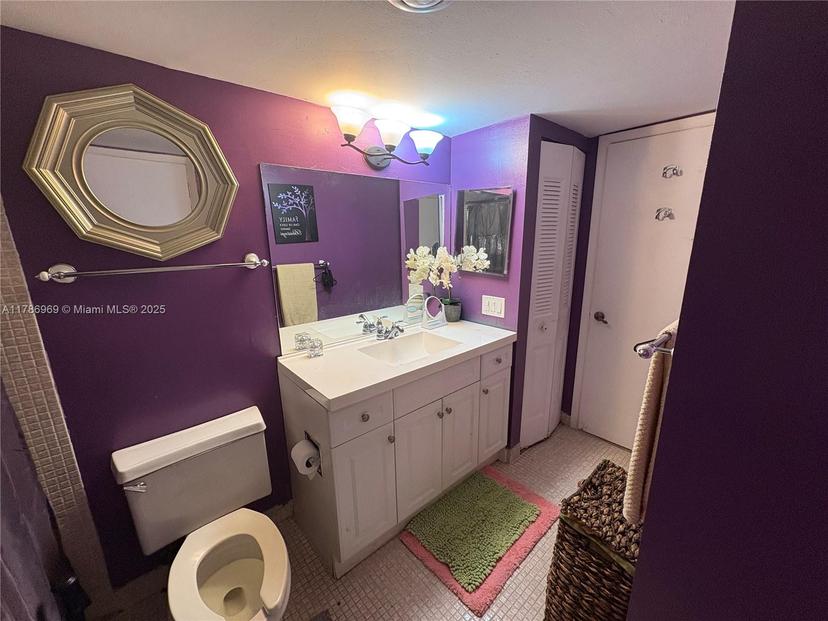 Picture of 4152 Inverrary Dr # 303, Lauderhill FL 33319
