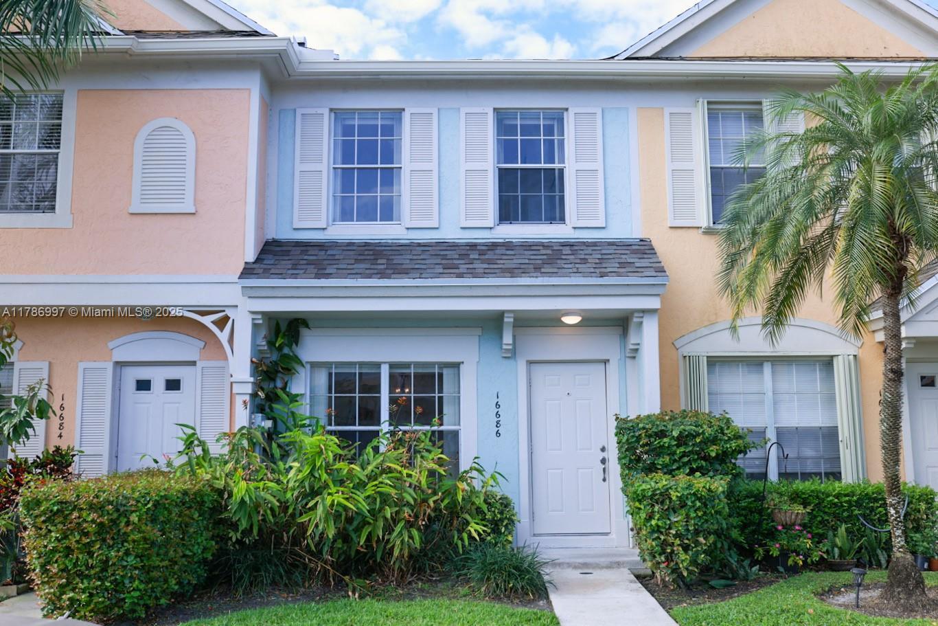 Picture of 16686 Hemingway Dr # 16686, Weston, FL 33326
