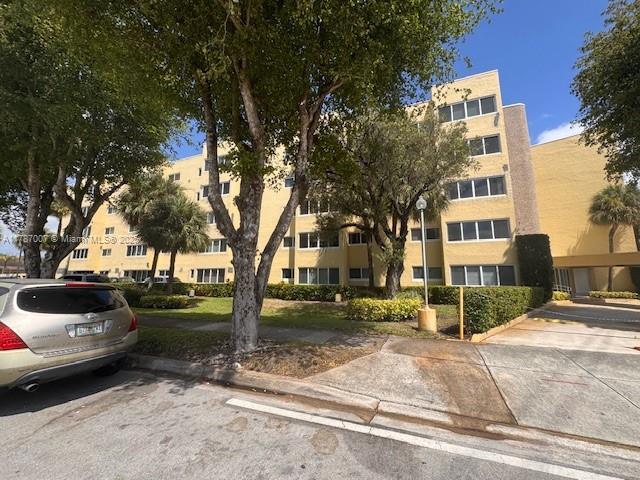 Picture of 2690 SW 22 Th Ave # 501, Miami FL 33133