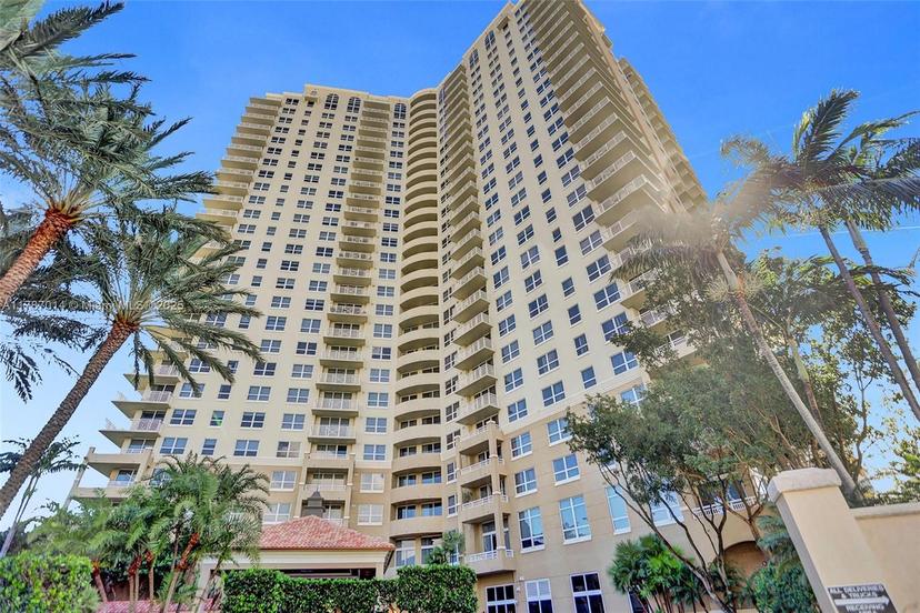 Picture of 19501 W Country Club Dr # 2507, Aventura FL 33180