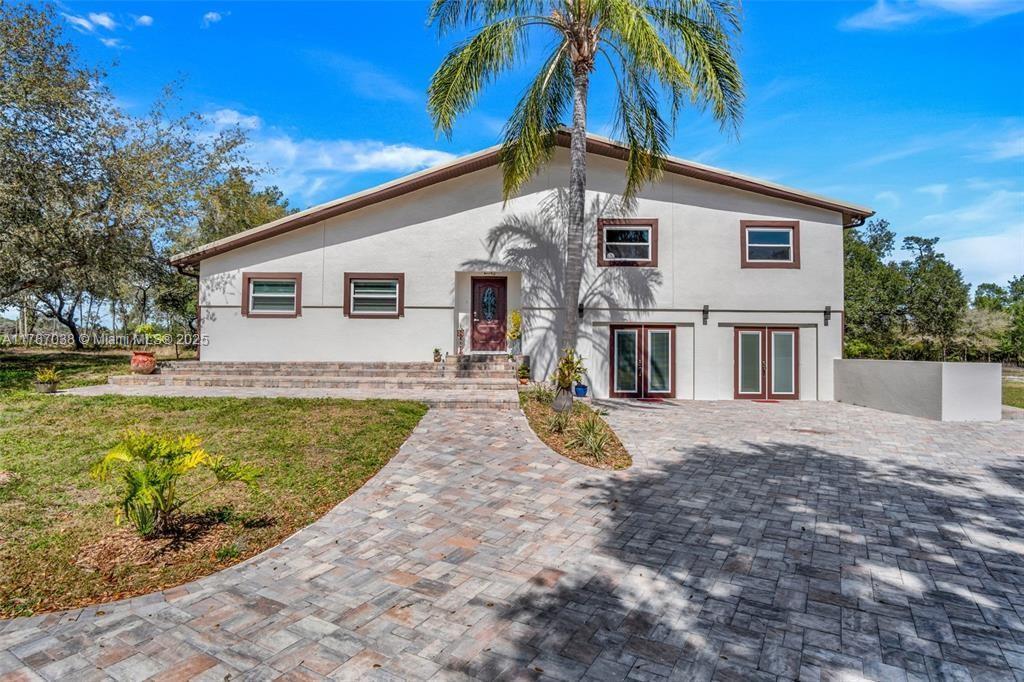 Picture of 40140 Swift Rd, Other City - In The State Of Florida, FL 32736