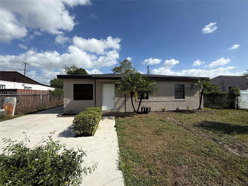 Picture of 2941 NW 154Th Ter, Miami Gardens FL 33054