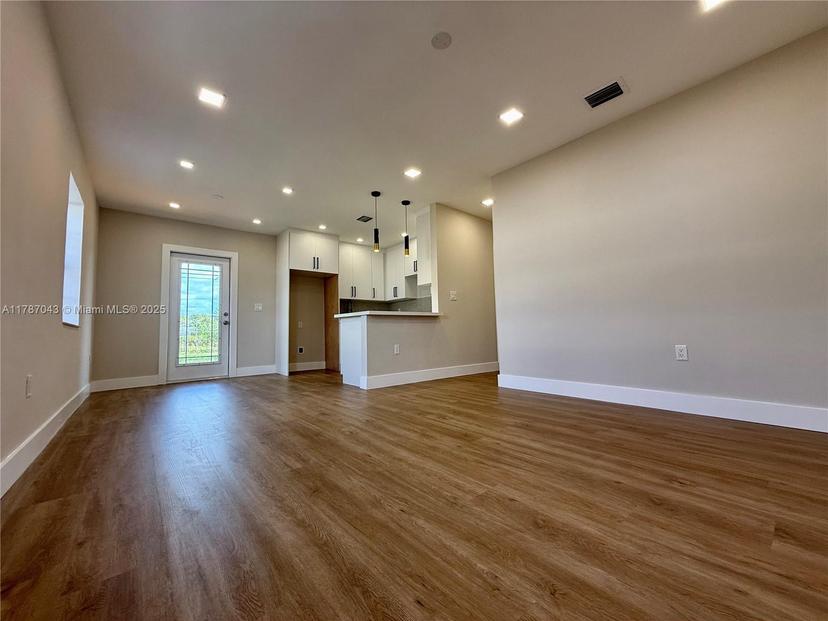 Picture of 2941 NW 154Th Ter, Miami Gardens FL 33054