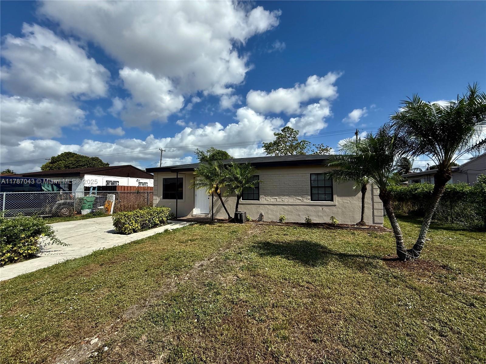Picture of 2941 NW 154Th Ter, Miami Gardens, FL 33054