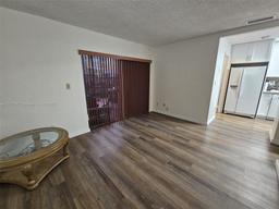 Picture of 13745 SW 84Th St # A, Miami, FL 33183
