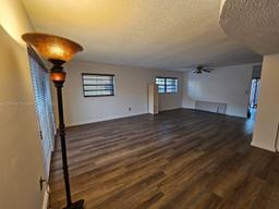 Picture of 13745 SW 84Th St # A, Miami, FL 33183