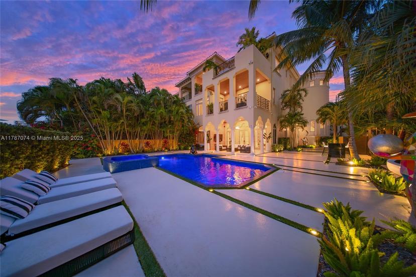 Picture of 1530 Island Blvd, Aventura FL 33160