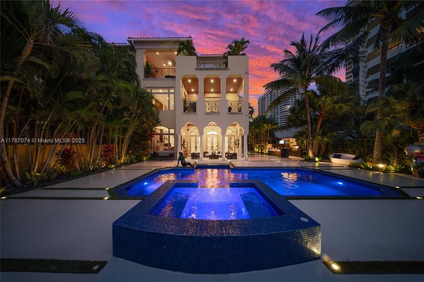 Picture of 1530 Island Blvd, Aventura FL 33160