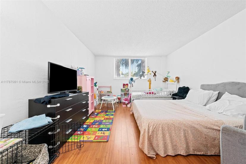 Picture of 19380 Collins Ave # 226, Sunny Isles Beach FL 33160