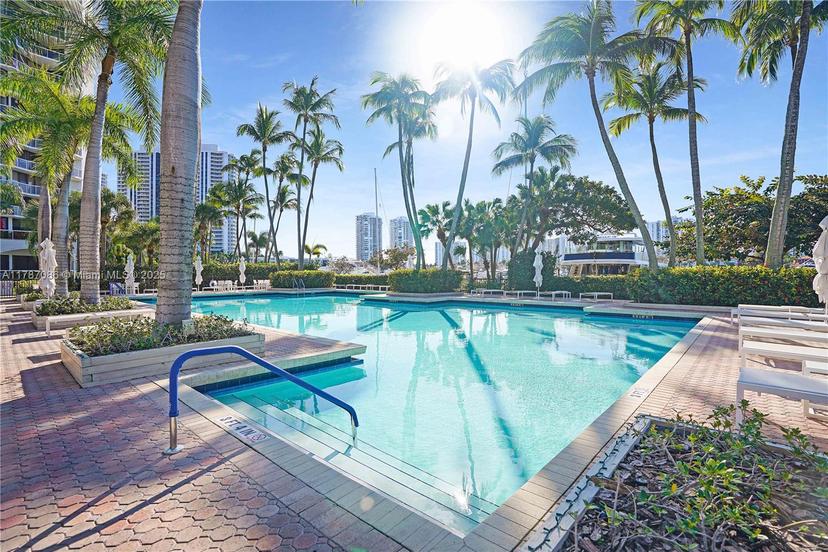 Picture of 3600 Yacht Club Dr # 2001, Aventura FL 33180