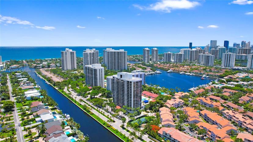 Picture of 3600 Yacht Club Dr # 2001, Aventura FL 33180