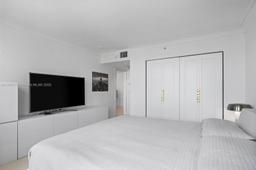Picture of 90 Alton Rd # 907, Miami Beach, FL 33139