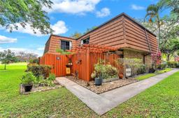Picture of 9153 SW 23Rd St # D, Davie, FL 33324