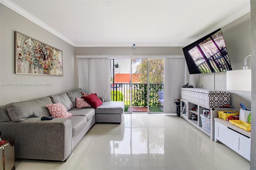 Picture of 301 NW 109Th Ave # 201, Miami FL 33172