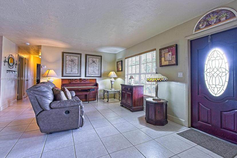 Picture of 11905 SW 99Th Ct, Miami FL 33176