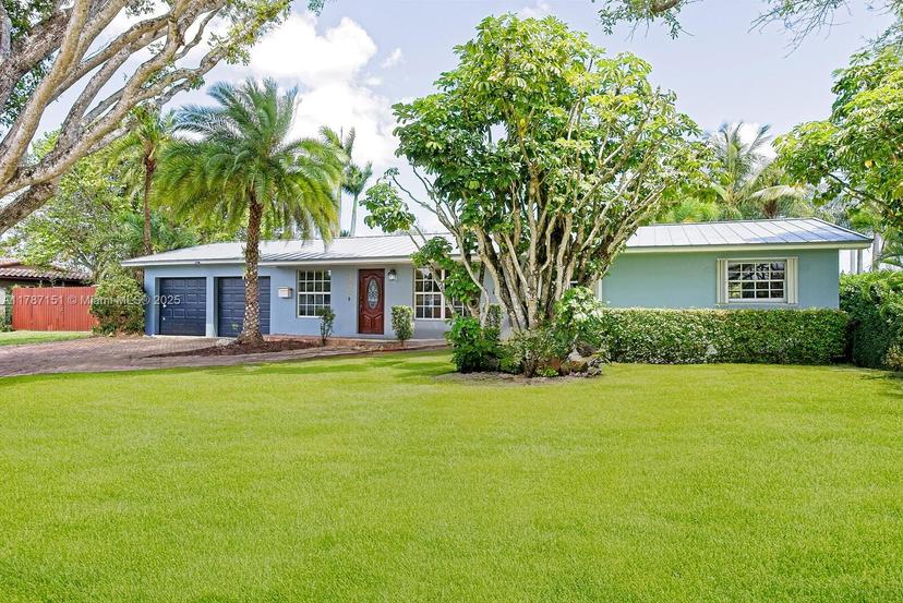 Picture of 11905 SW 99Th Ct, Miami FL 33176