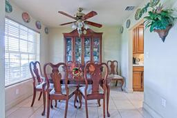 Picture of 11905 SW 99Th Ct, Miami, FL 33176