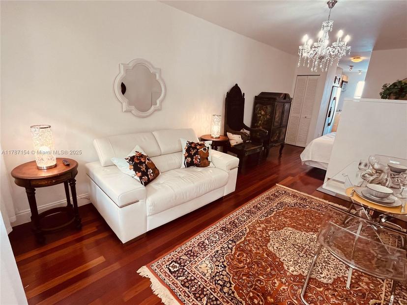 Picture of 1340 Drexel Ave # 406, Miami Beach FL 33139