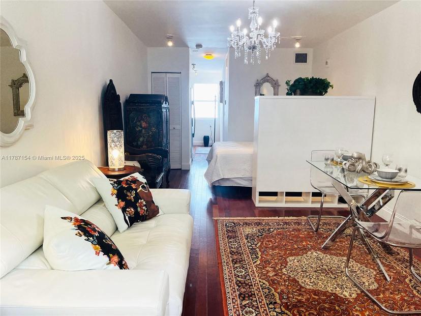 Picture of 1340 Drexel Ave # 406, Miami Beach FL 33139