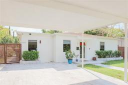 Picture of 6431 SW 59Th Ave, South Miami, FL 33143