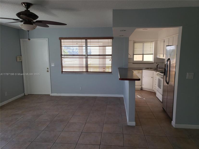 Picture of 1818 Rodman St # 2E, Hollywood FL 33020