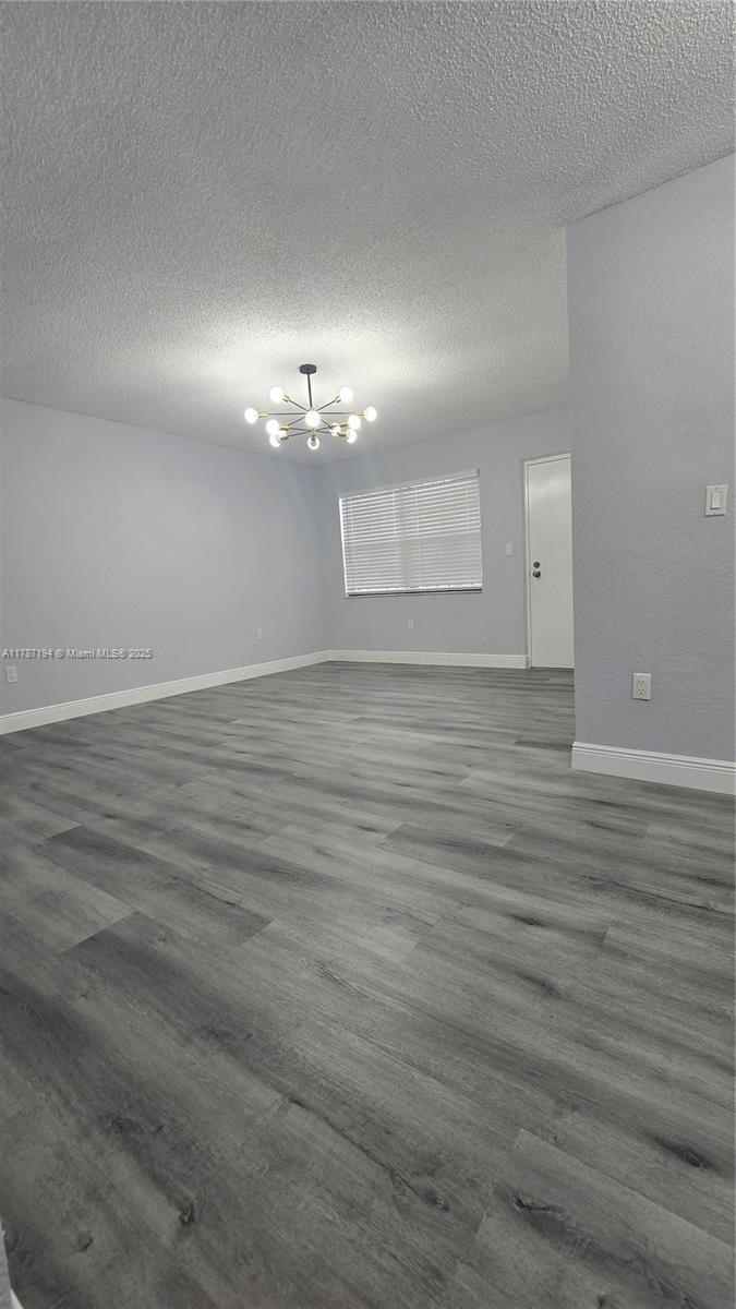 Picture of 13500 NE 3Rd Ct # 114, North Miami FL 33161