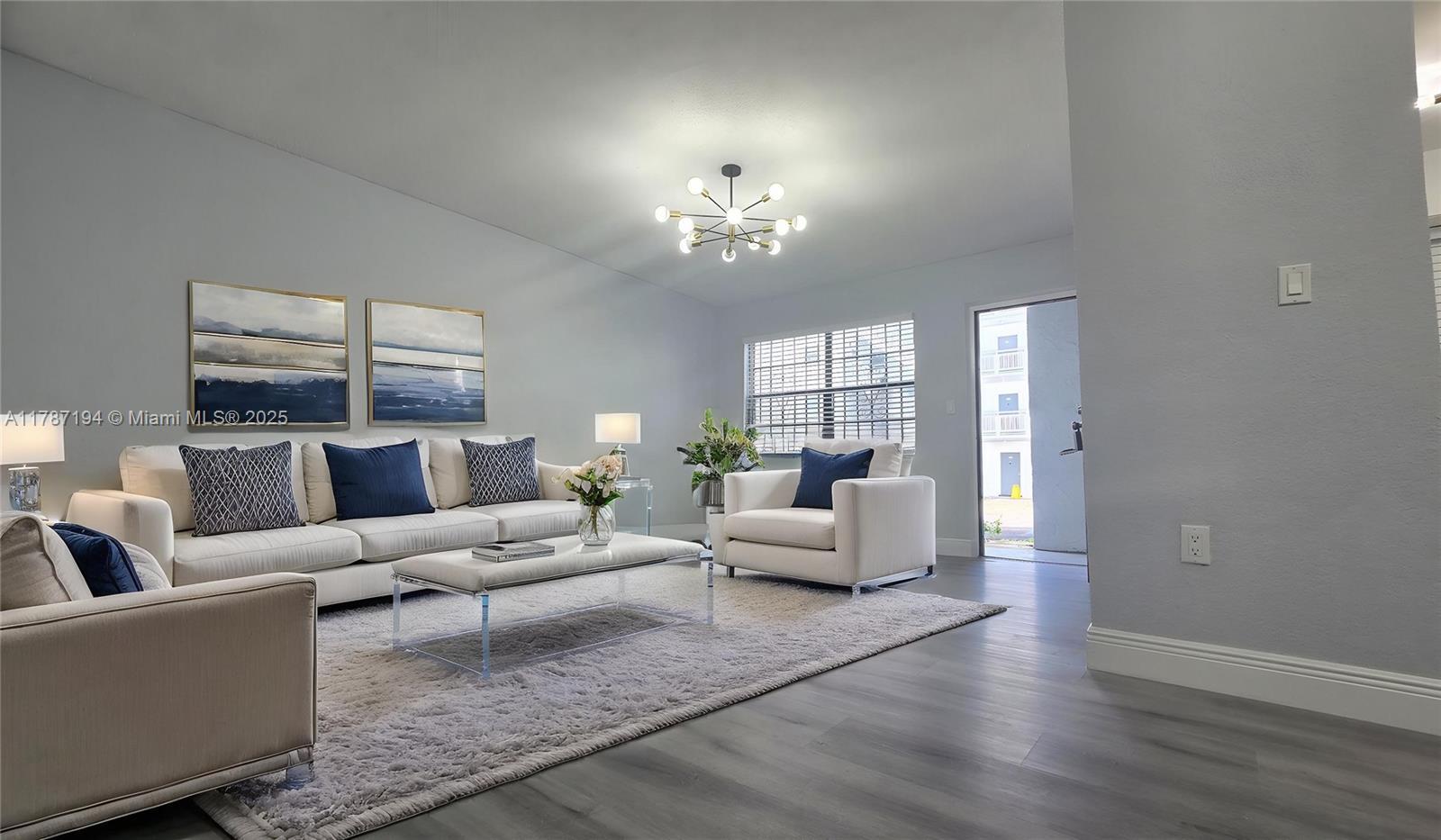 Picture of 13500 NE 3Rd Ct # 114, North Miami, FL 33161