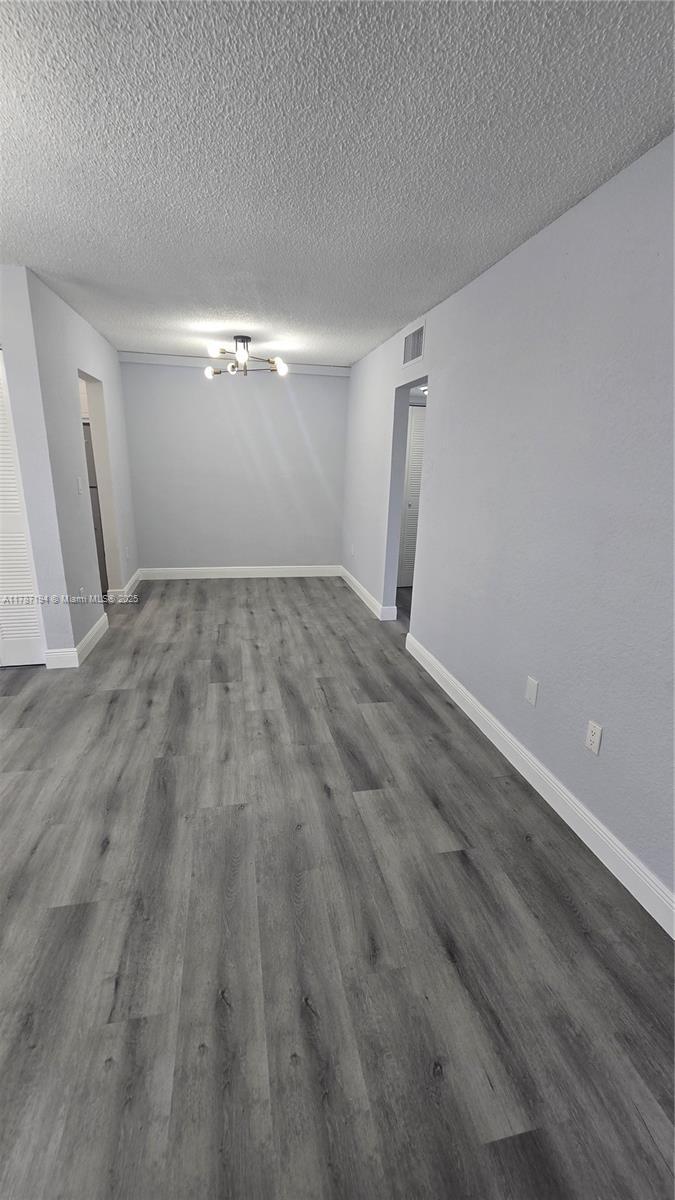 Picture of 13500 NE 3Rd Ct # 114, North Miami FL 33161